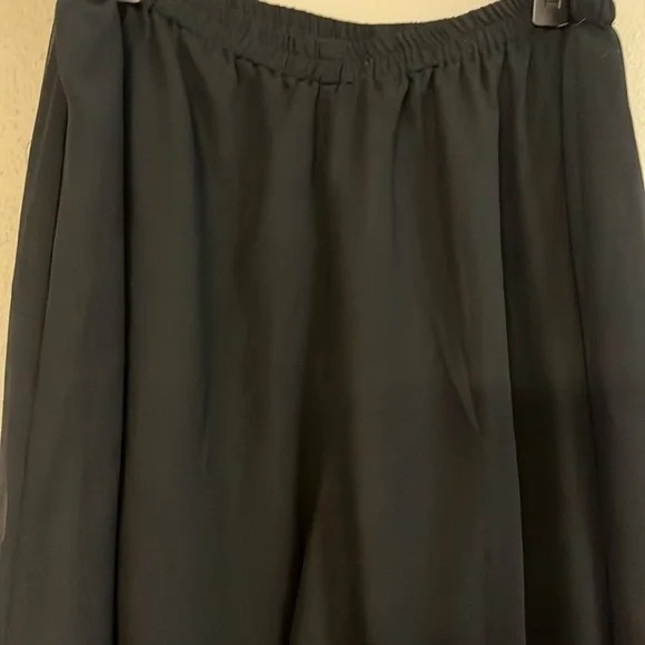 woman night pants,100% polyester lining,size 1X. Wide legs - Picture 3 of 6